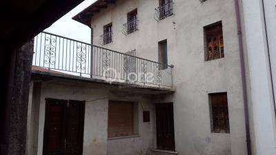 casa indipendente in vendita ad Attimis