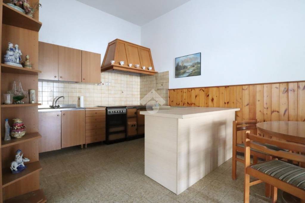 casa indipendente in vendita ad Attimis in zona Subit