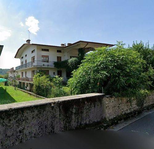 casa indipendente in vendita ad Attimis