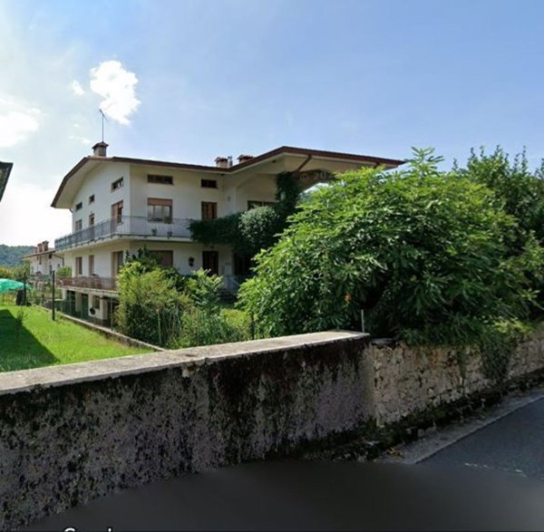 casa indipendente in vendita ad Attimis