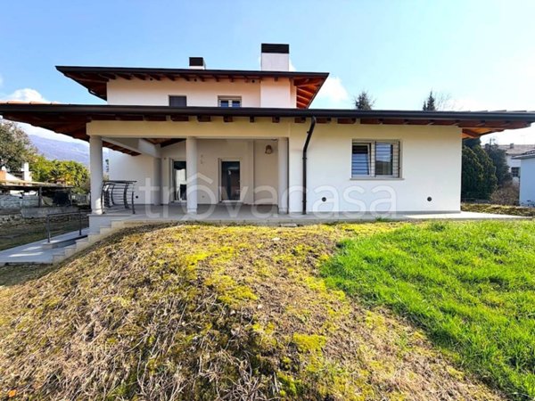 casa indipendente in vendita ad Attimis