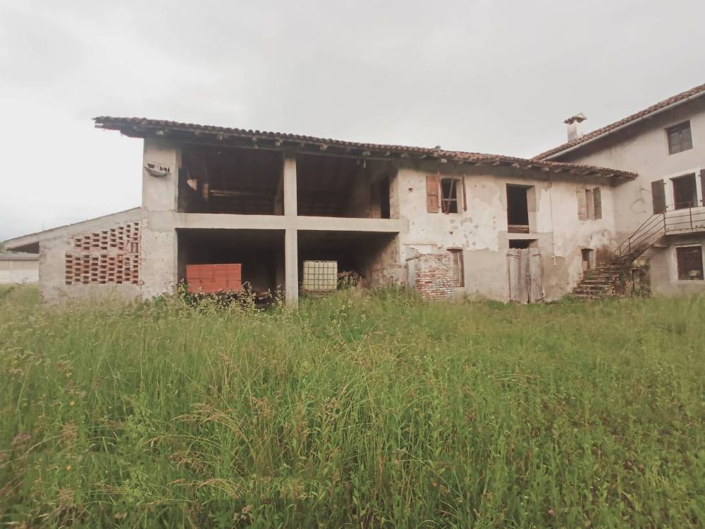 casa indipendente in vendita ad Attimis