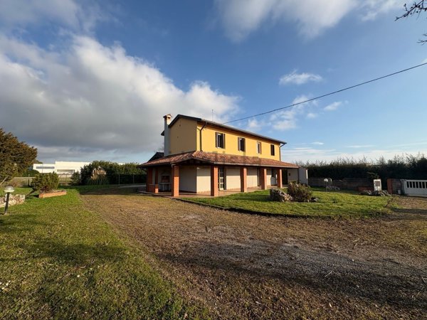 casa indipendente in vendita a Bagnaria Arsa