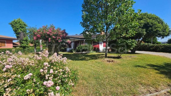 casa indipendente in vendita a Bagnaria Arsa in zona Sevegliano
