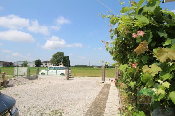 casa indipendente in vendita a Bagnaria Arsa in zona Sevegliano