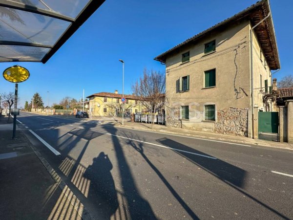 casa indipendente in vendita a Bagnaria Arsa