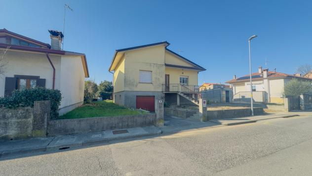 casa indipendente in vendita a Bagnaria Arsa in zona Sevegliano