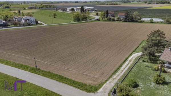 casa indipendente in vendita a Bagnaria Arsa in zona Sevegliano