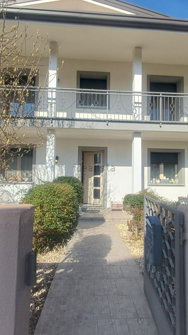 casa indipendente in vendita a Bagnaria Arsa