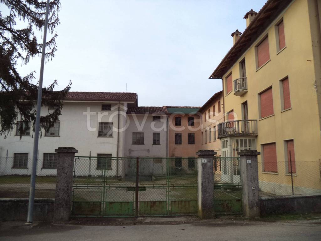 villa in vendita a Basiliano