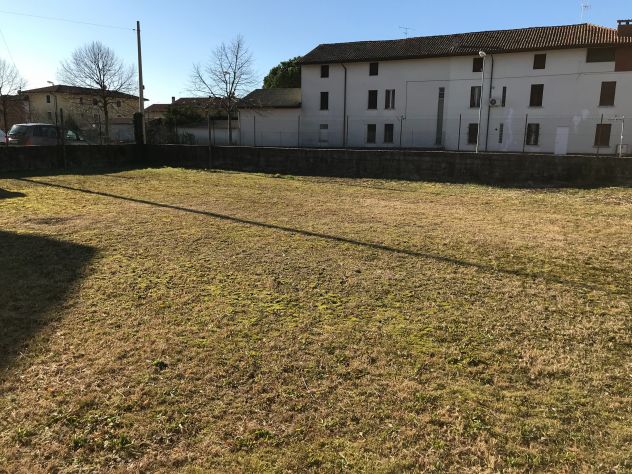 terreno edificabile in vendita a Basiliano