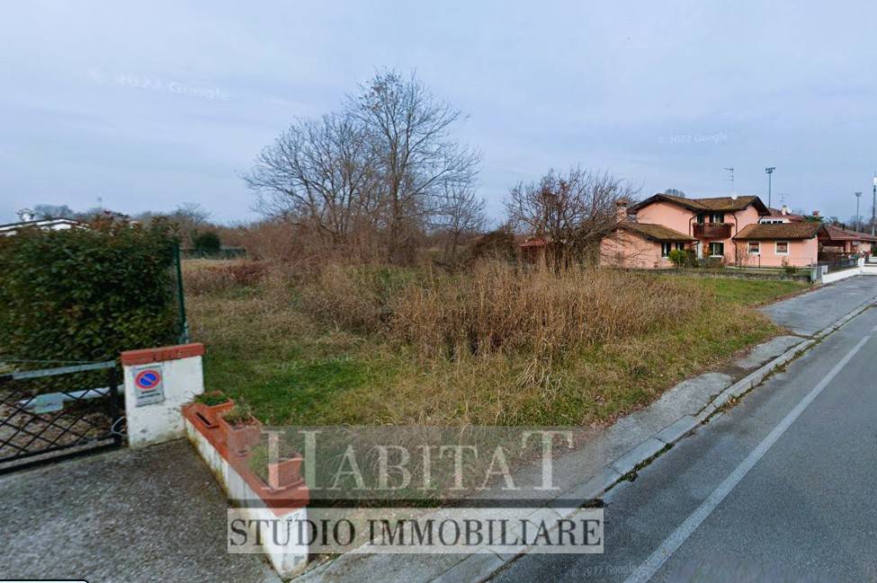 terreno edificabile in vendita a Basiliano