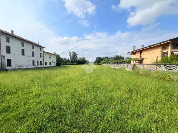 casa indipendente in vendita a Basiliano