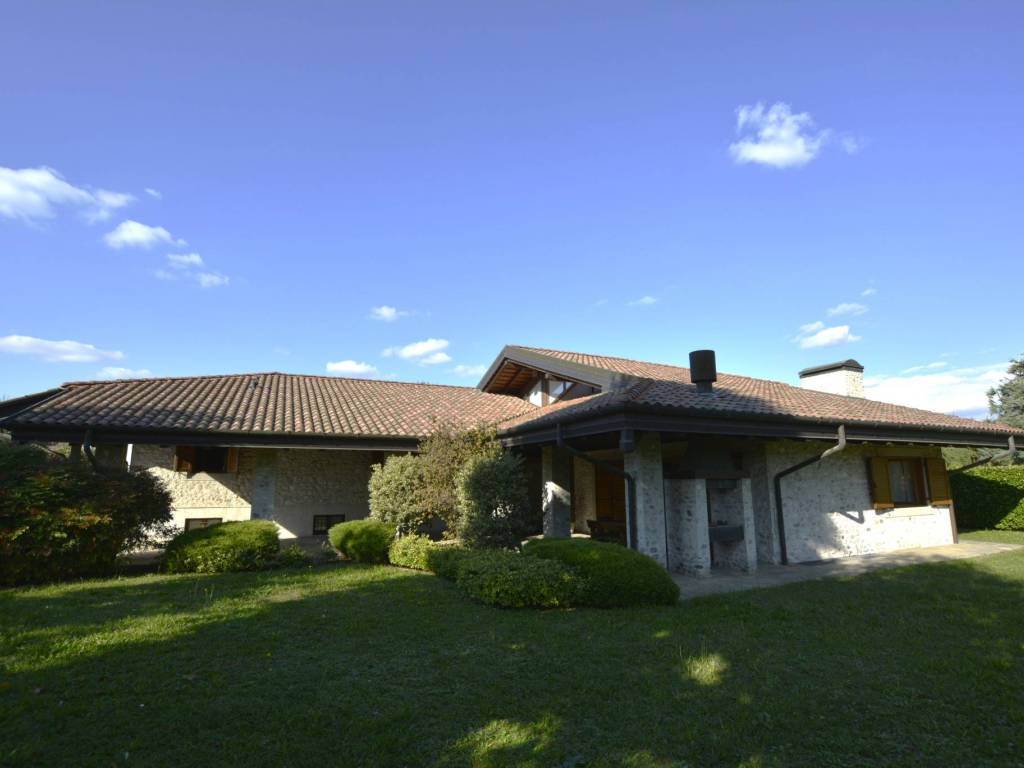 casa indipendente in vendita a Basiliano