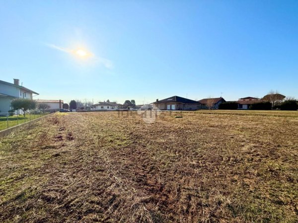 casa indipendente in vendita a Basiliano