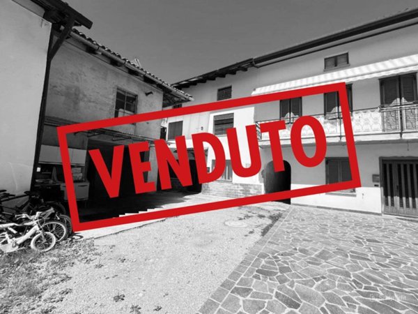 casa indipendente in vendita a Basiliano