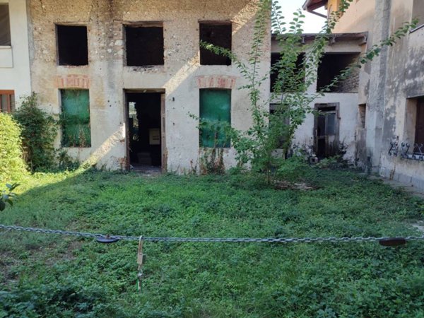 casa indipendente in vendita a Basiliano