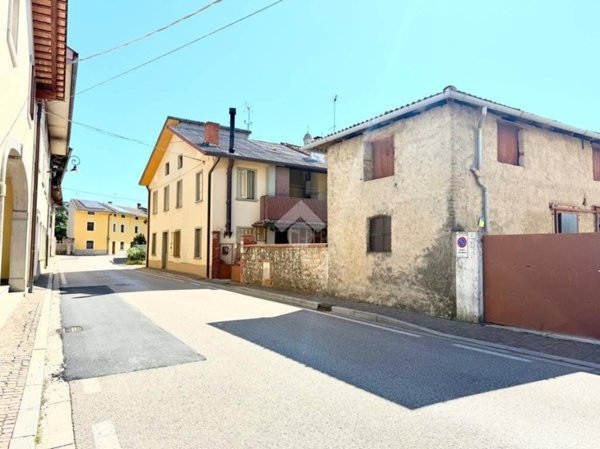 casa indipendente in vendita a Basiliano