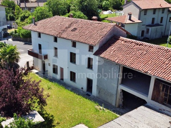 casa indipendente in vendita a Basiliano