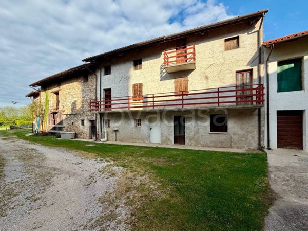 casale in vendita a Basiliano