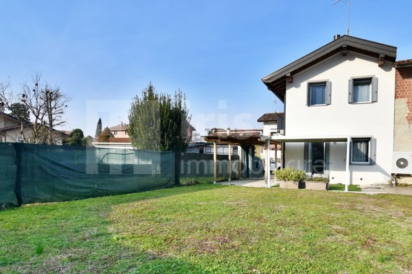 casa indipendente in vendita a Basiliano