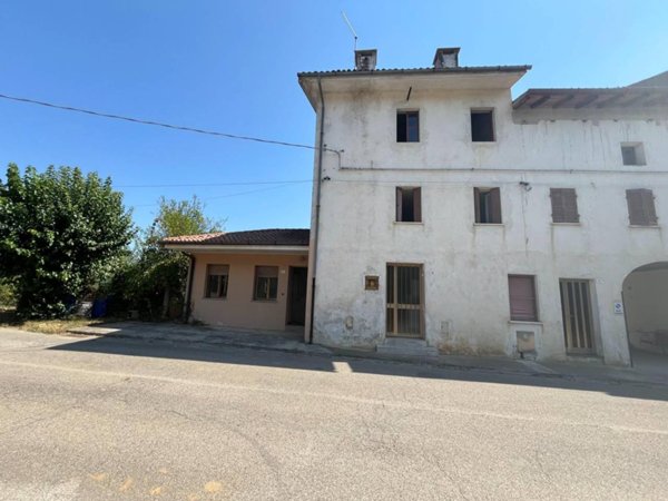casa indipendente in vendita a Basiliano