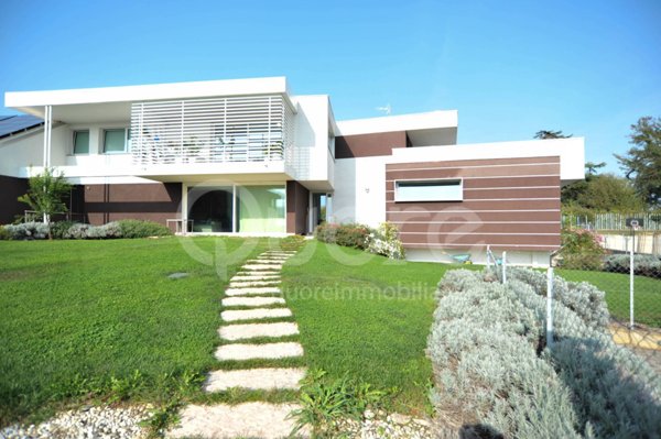 casa indipendente in vendita a Basiliano