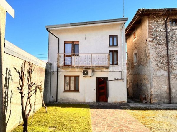 casa indipendente in vendita a Bertiolo in zona Virco
