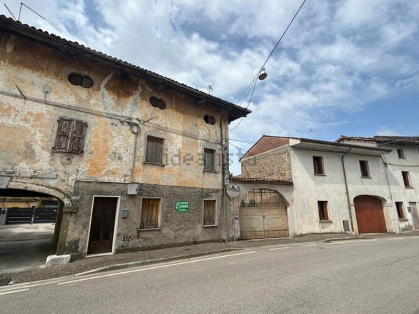 casa indipendente in vendita a Bertiolo