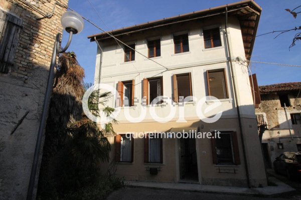 casa indipendente in vendita a Bertiolo