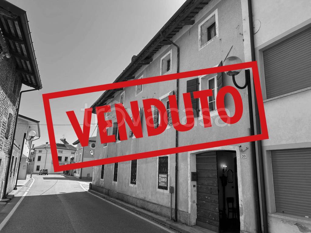 casa indipendente in vendita a Bertiolo