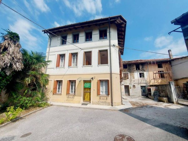 casa indipendente in vendita a Bertiolo