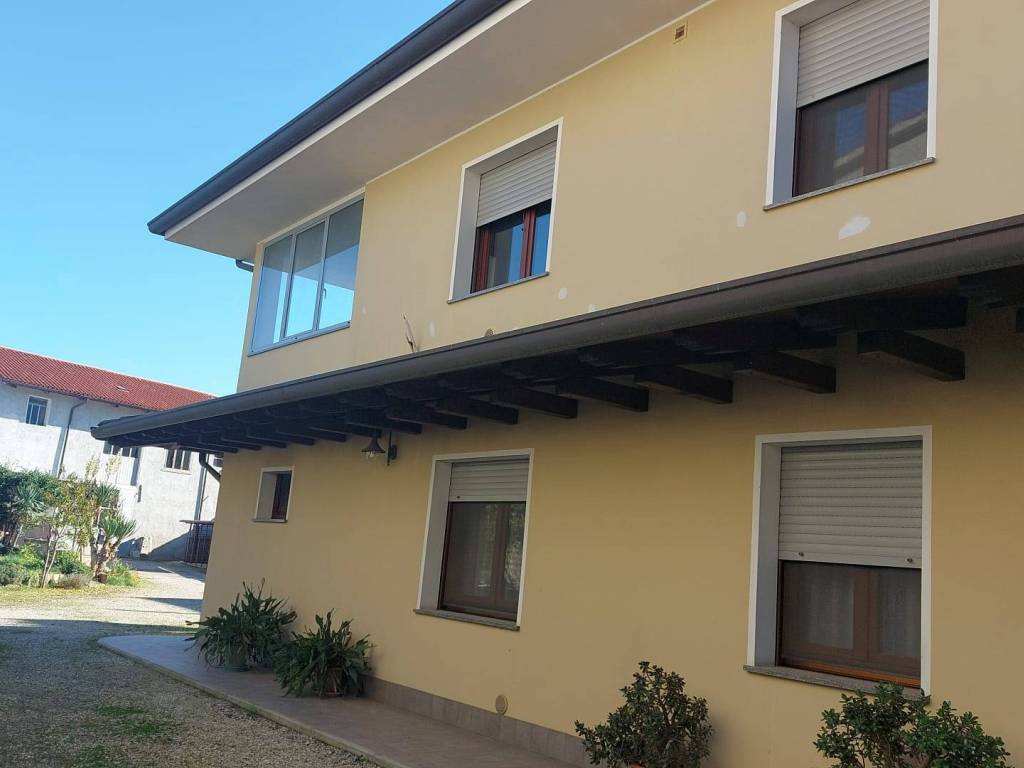 casa indipendente in vendita a Bertiolo