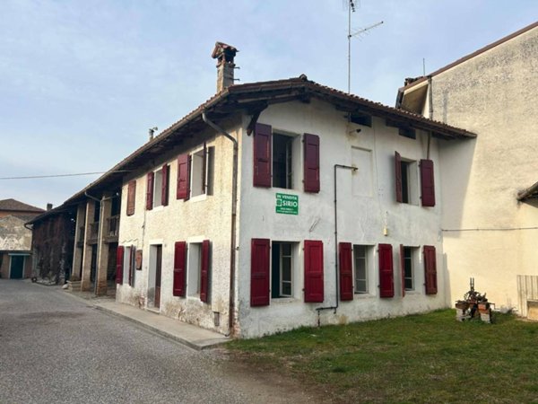 pentavano in vendita a Bertiolo