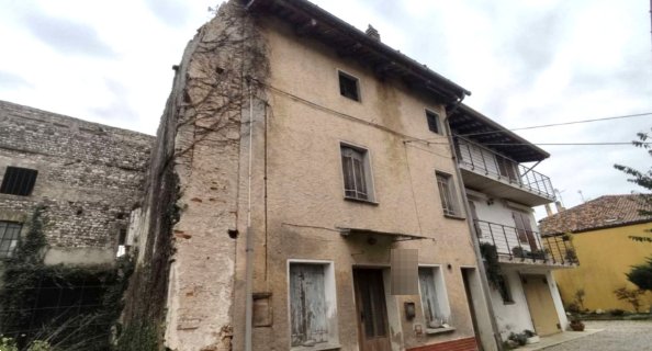 casa indipendente in vendita a Bertiolo in zona Pozzecco