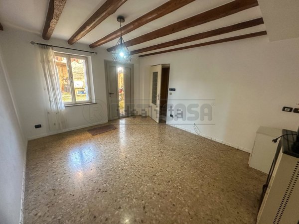 casa indipendente in vendita a Bicinicco in zona Felettis
