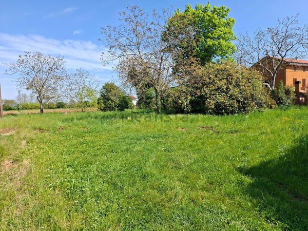 terreno edificabile in vendita a Bicinicco