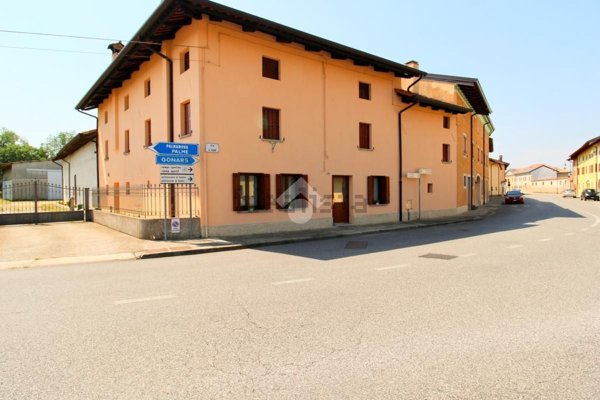 casa semindipendente in vendita a Bicinicco in zona Felettis