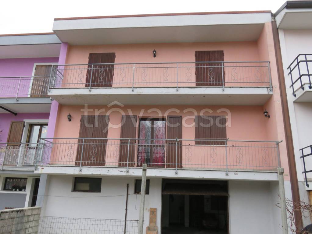 casa indipendente in vendita a Bordano