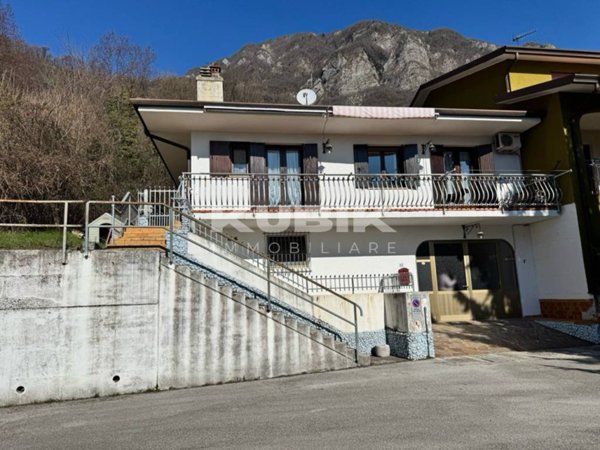 casa indipendente in vendita a Bordano