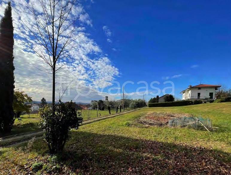 terreno edificabile in vendita a Buja