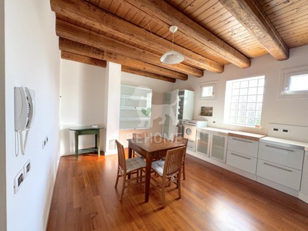casa indipendente in vendita a Buja
