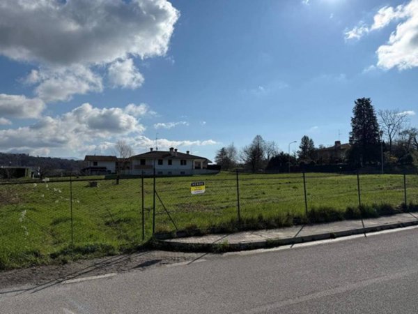 terreno edificabile in vendita a Buja