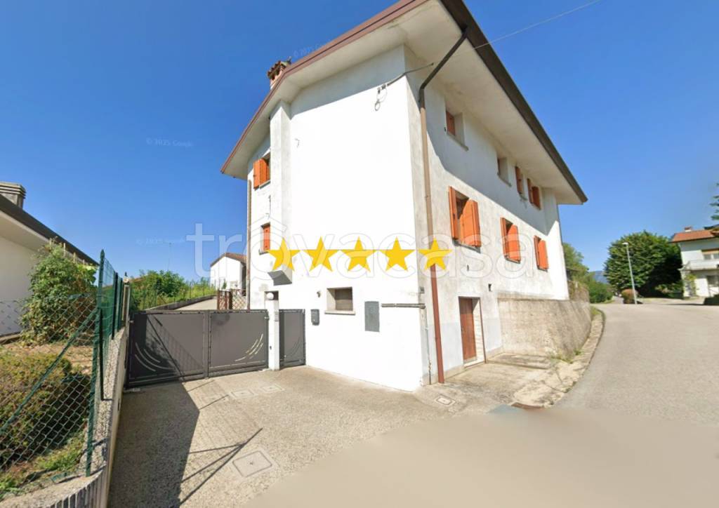 appartamento in vendita a Buja