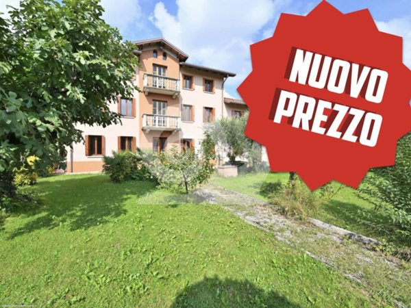 casa indipendente in vendita a Buja