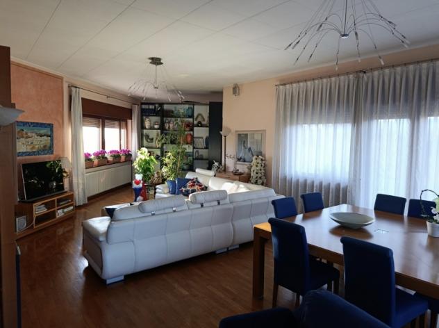 casa indipendente in vendita a Buja