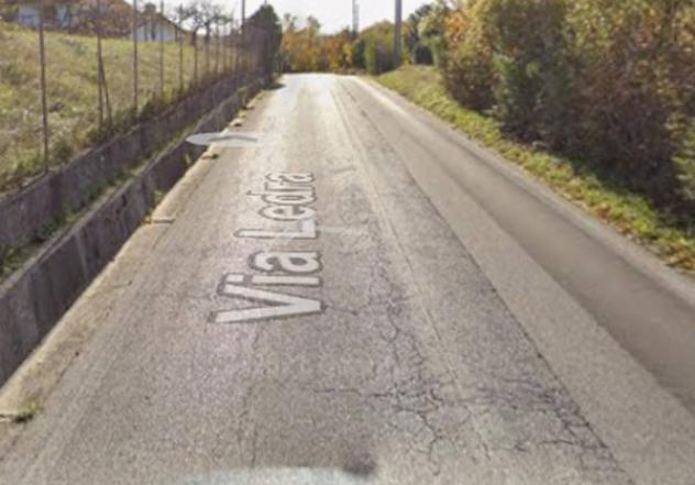 casa indipendente in vendita a Buja