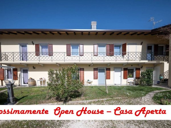 casa indipendente in vendita a Buja