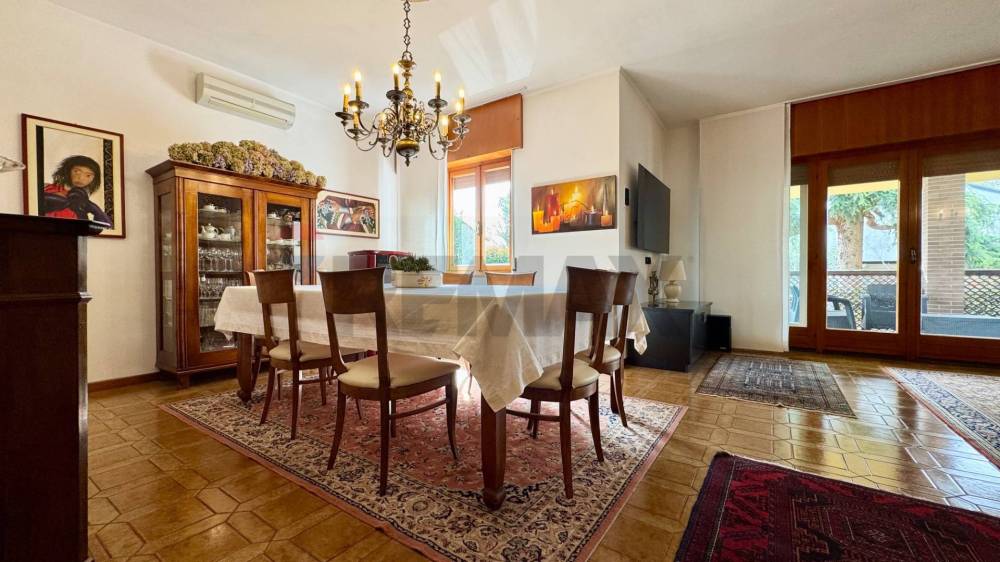 casa indipendente in vendita a Buja