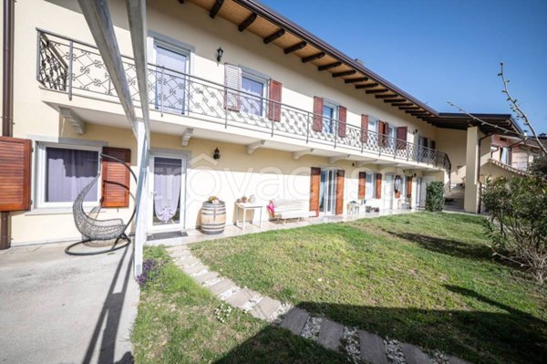 casa indipendente in vendita a Buja
